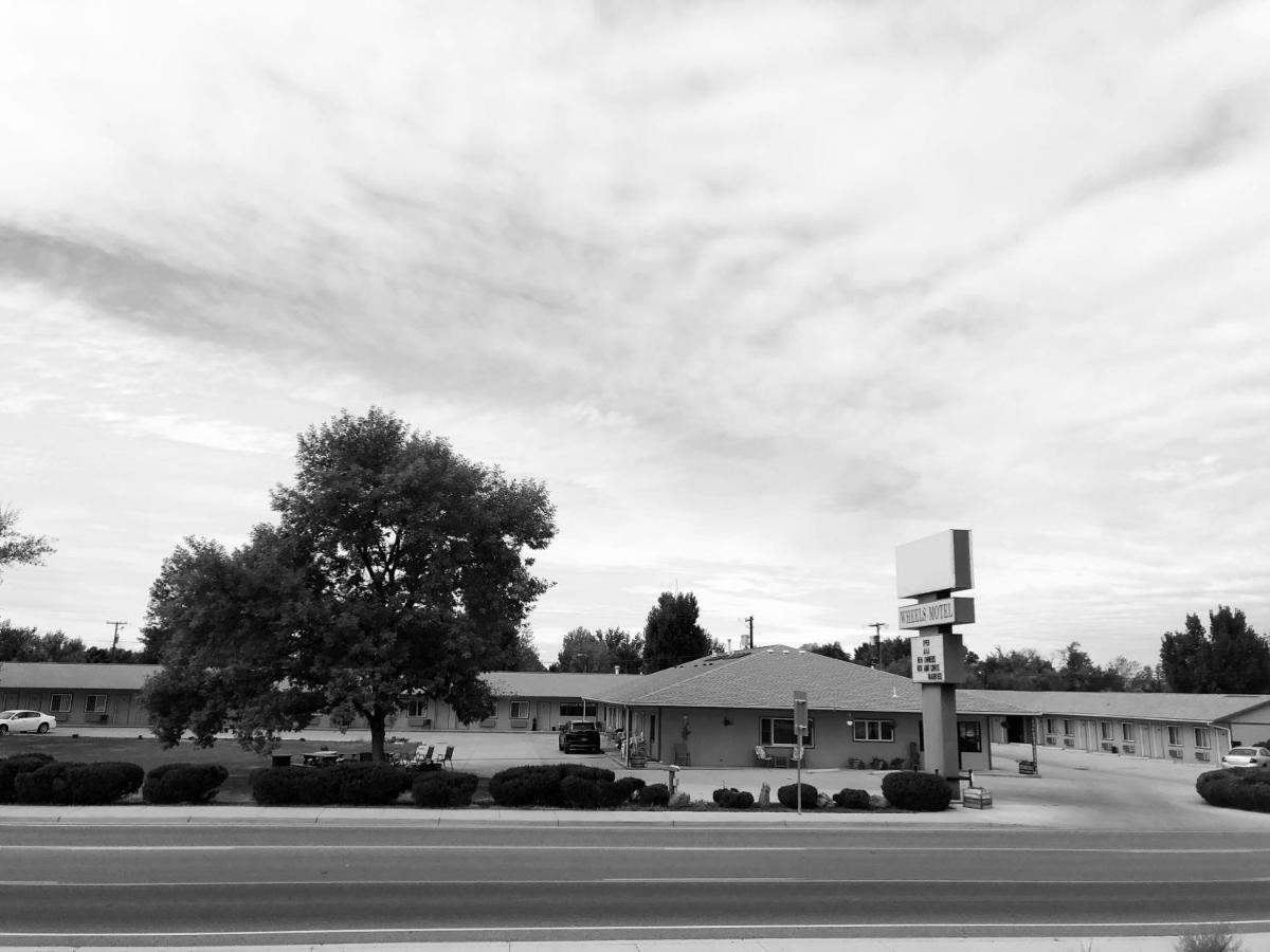 Wheels Motel Greybull Exterior photo